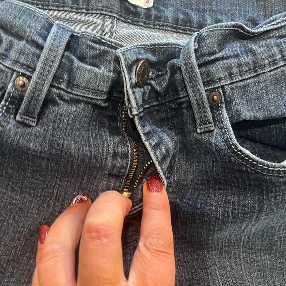 Levi's 505 Straight Leg Jeans Pockets Regular Fit Denim Dark Wash Size 4 Short - Picture 8 of 13